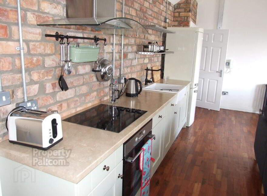 52 Causeway Street, Portrush, BT56 8AD