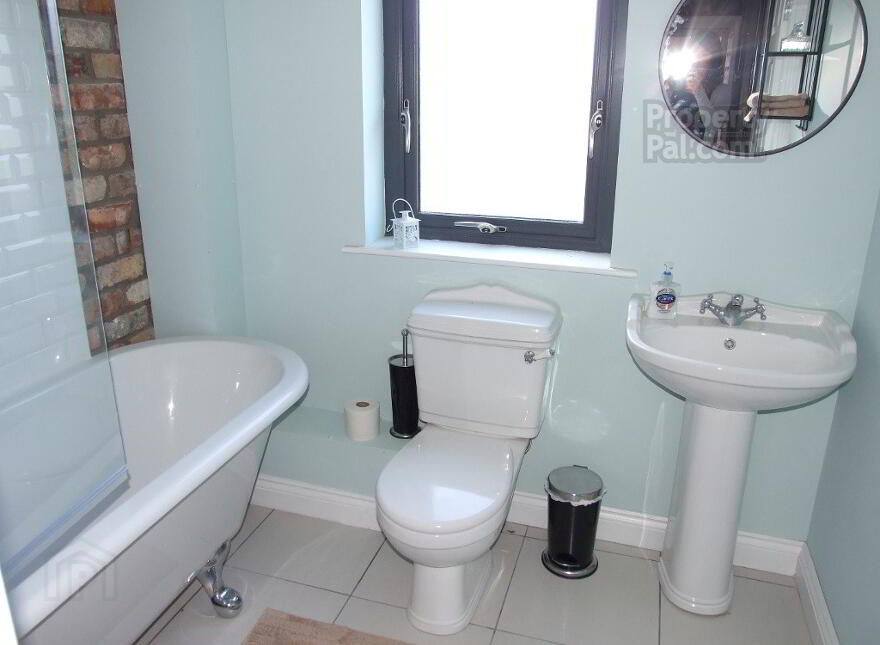 52 Causeway Street, Portrush, BT56 8AD