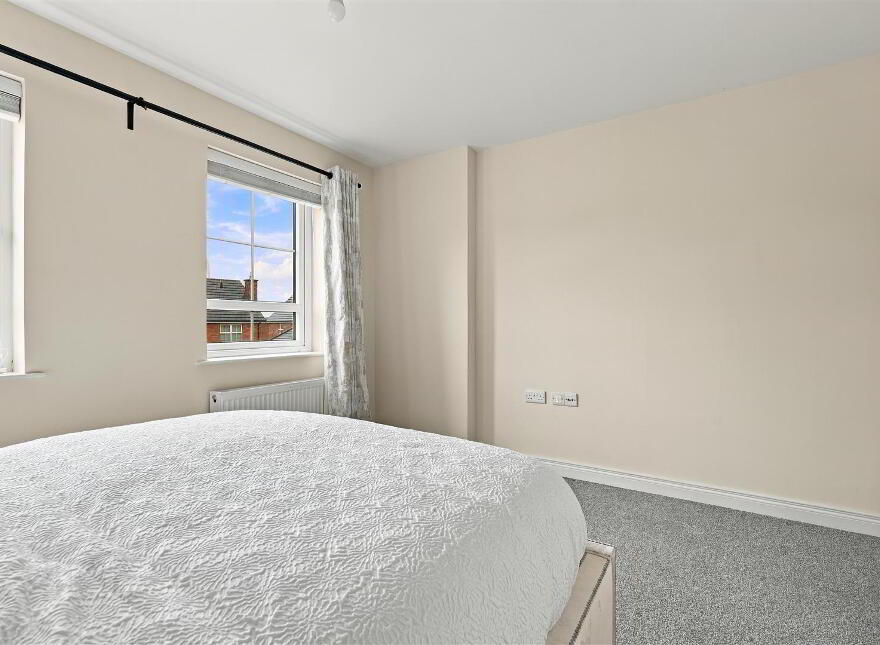 121 Bush Manor, Antrim, BT41 2UQ