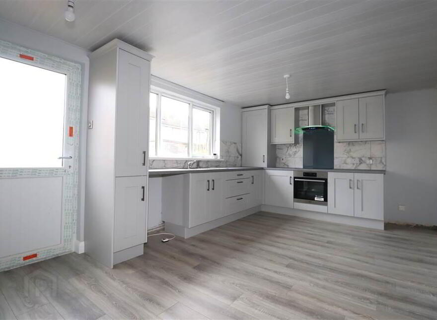 9 Glebe Walk, Lisburn, BT28 1PZ