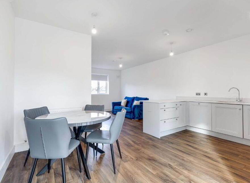 12 The Crescent, Baker Hall, Navan, C15XDC8