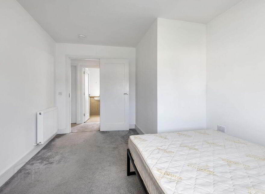 12 The Crescent, Baker Hall, Navan, C15XDC8