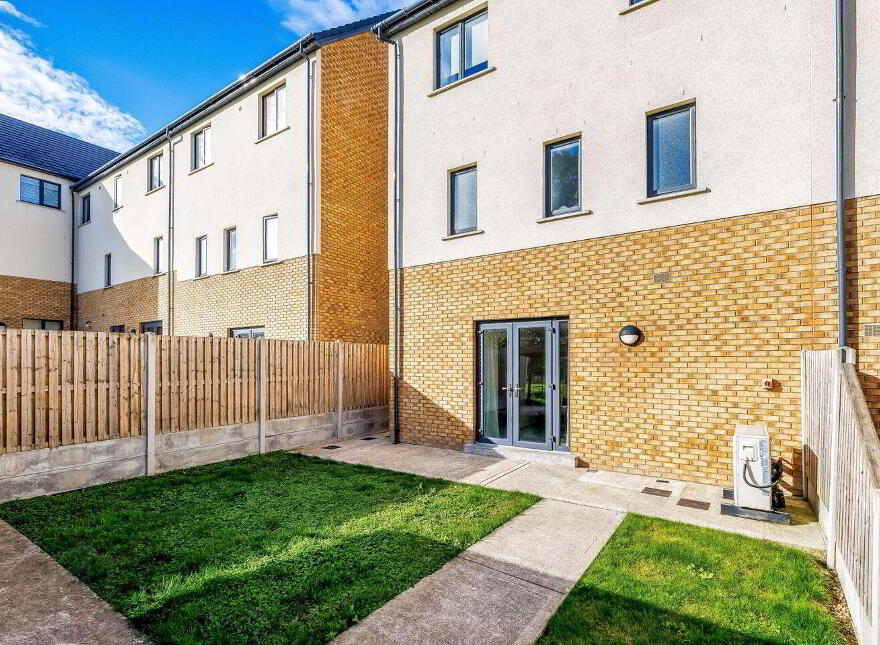 12 The Crescent, Baker Hall, Navan, C15XDC8