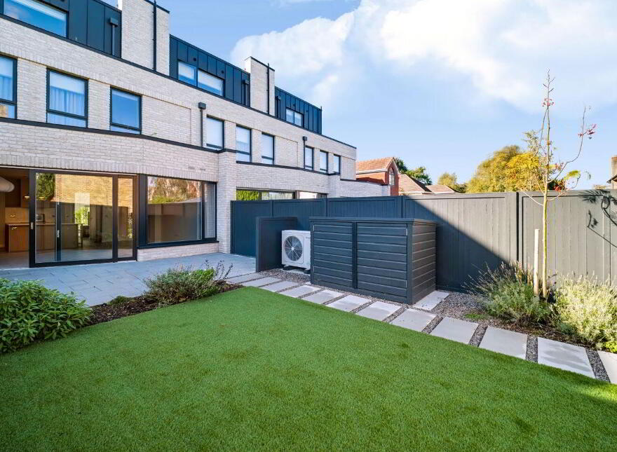 Merrion Gardens, Ballsbridge, Ballsbridge, D04V2N4