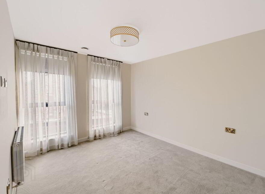 Merrion Gardens, Ballsbridge, Ballsbridge, D04V2N4