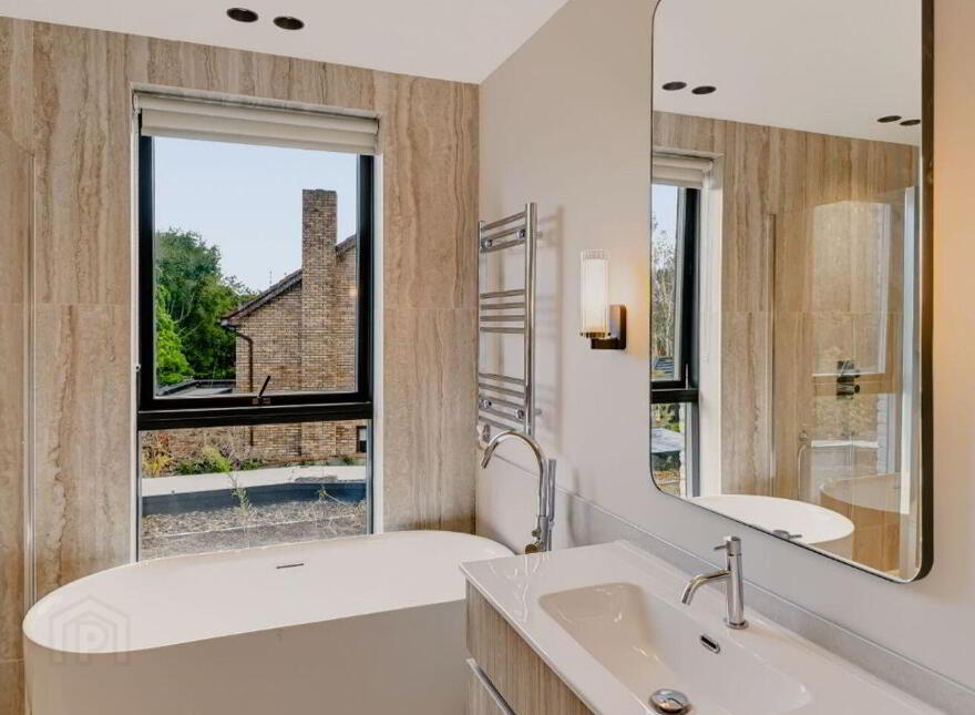 Merrion Gardens, Ballsbridge, Ballsbridge, D04V2N4