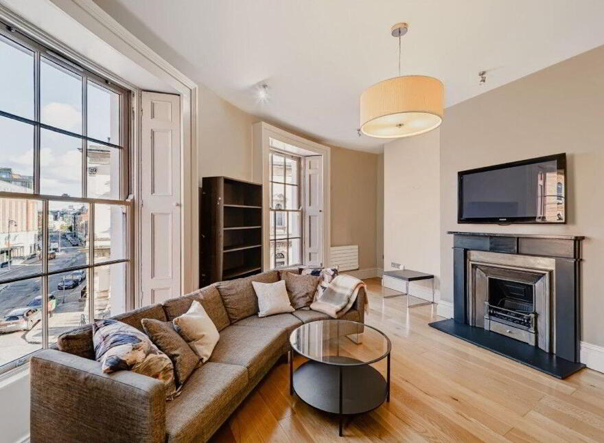 Lincoln Place, Dublin 2, D02EN80