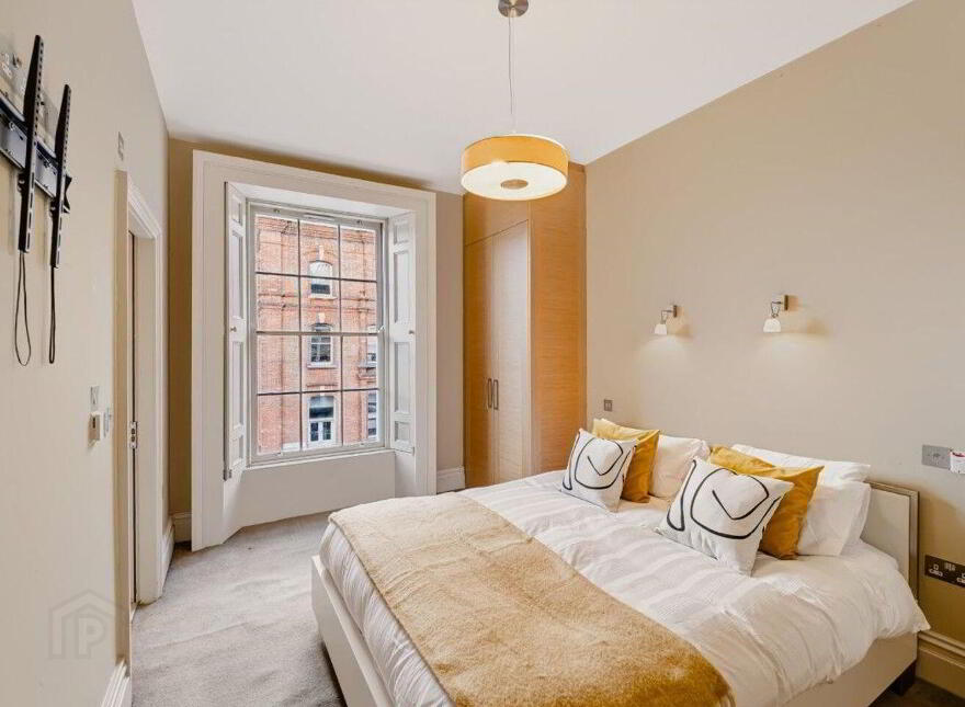 Lincoln Place, Dublin 2, D02EN80