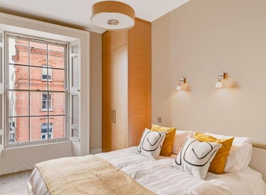 Lincoln Place, Dublin 2, D02EN80