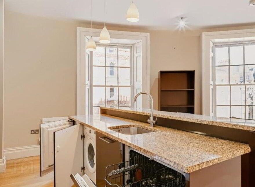Lincoln Place, Dublin 2, D02EN80