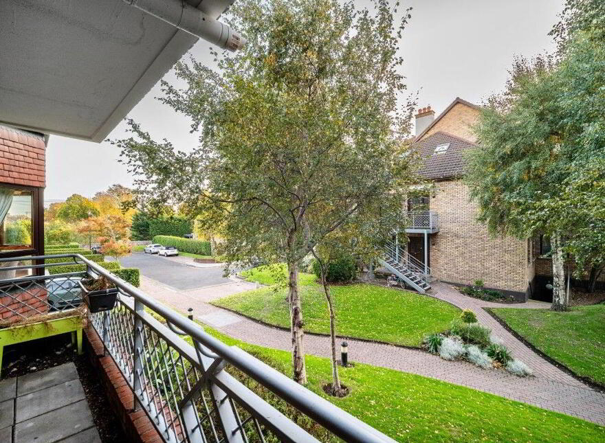 Shrewsbury Park Ballsbridge, Ballsbridge, D04FK44