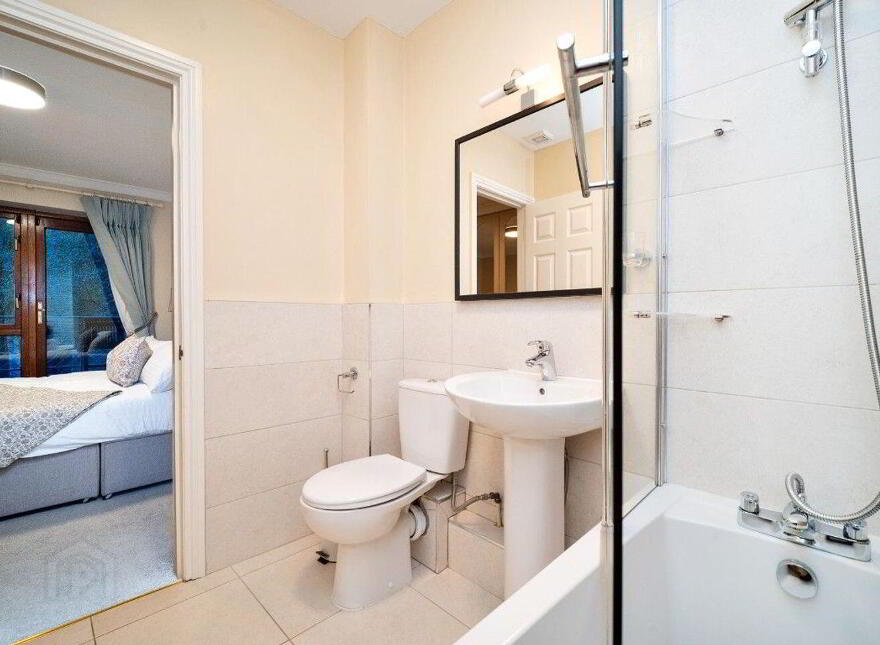 Shrewsbury Park Ballsbridge, Ballsbridge, D04FK44