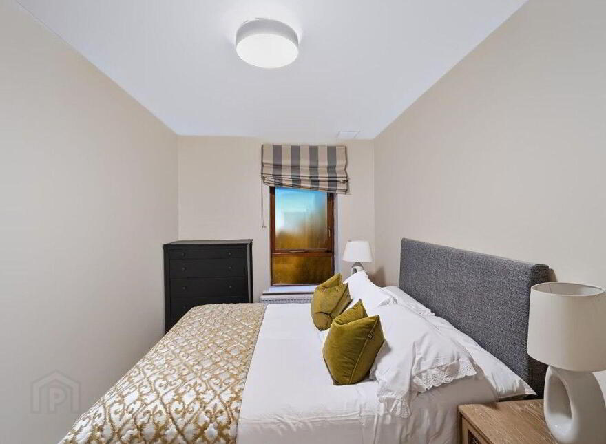 Shrewsbury Park Ballsbridge, Ballsbridge, D04FK44