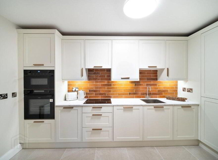Shrewsbury Park Ballsbridge, Ballsbridge, D04FK44