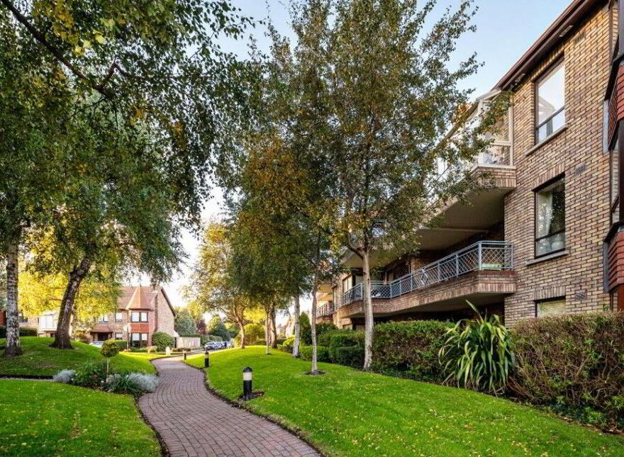 Shrewsbury Park Ballsbridge, Ballsbridge, D04FK44