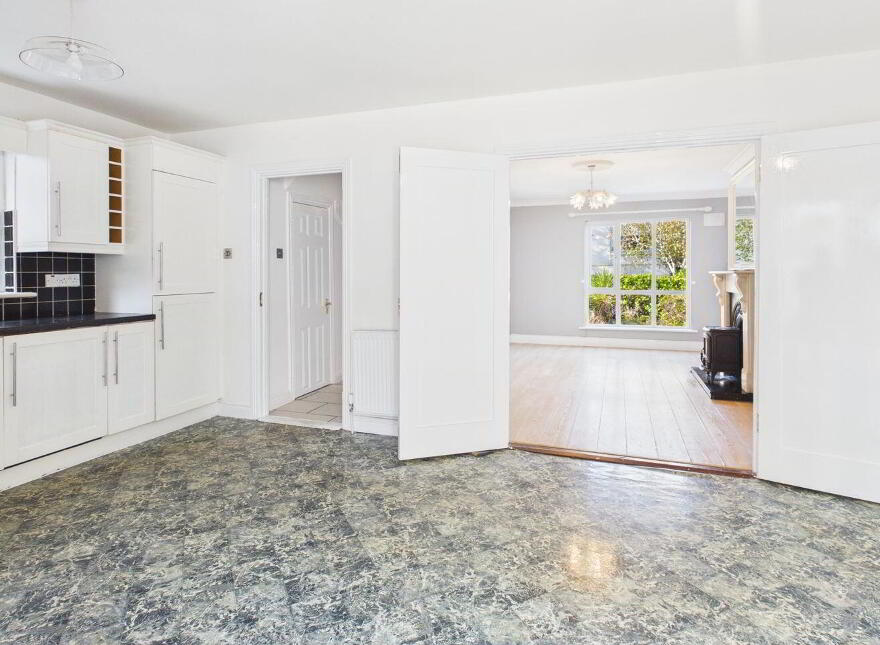 19 Annsfield Woods, Athlone, N37F668