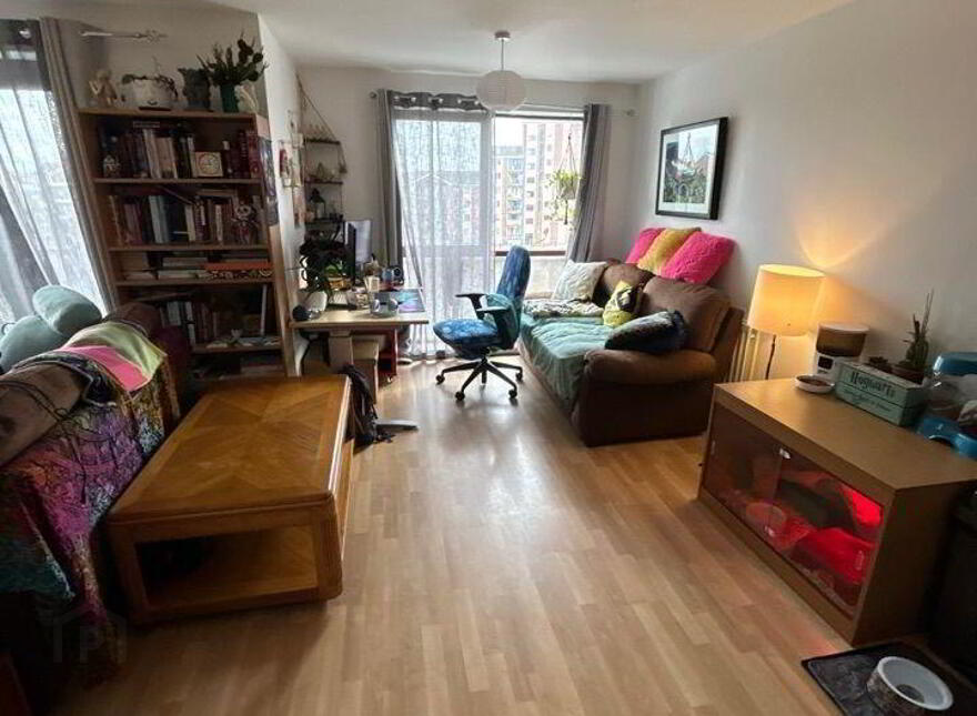 31 St. Johns Wharf, 1-3 Laganbank Road, Belfast, BT1 3LT