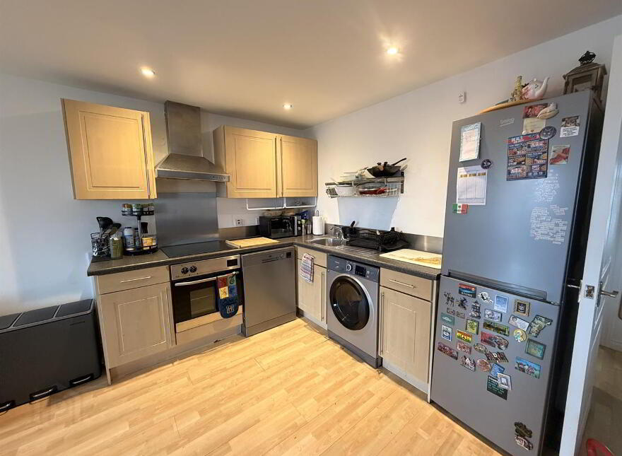 31 St. Johns Wharf, 1-3 Laganbank Road, Belfast, BT1 3LT