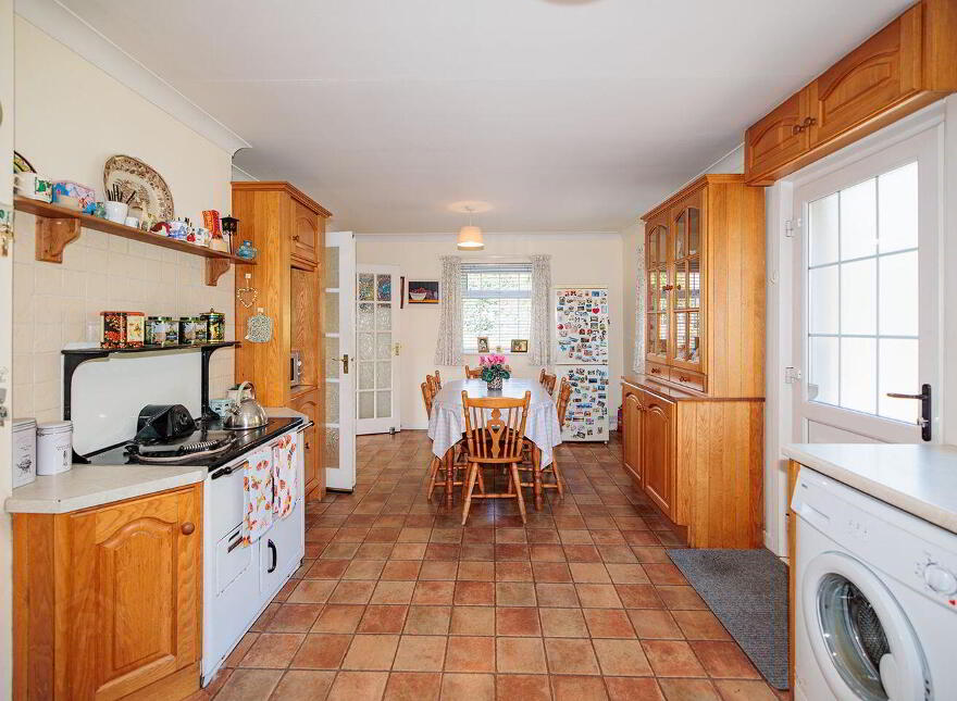 Cedar Heights, Fair Green, Graiguenamanagh, Kilkenny Town, R95K6V0