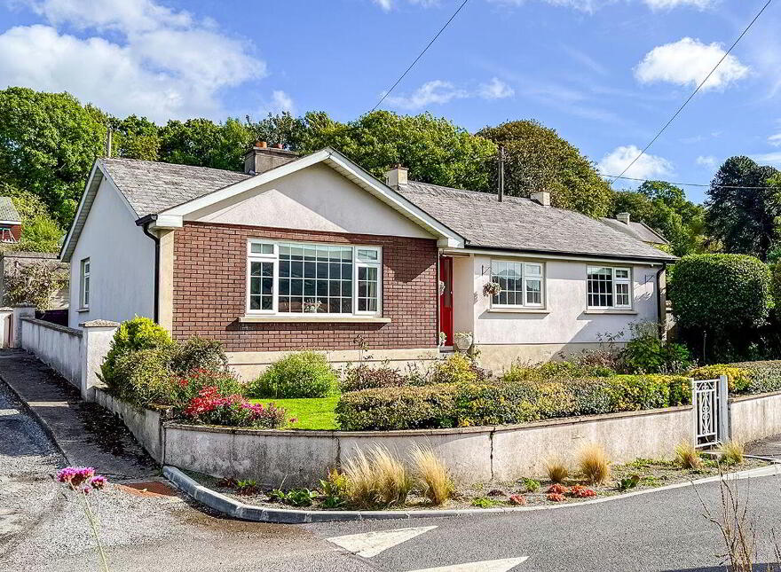 Cedar Heights, Fair Green, Graiguenamanagh, Kilkenny Town, R95K6V0