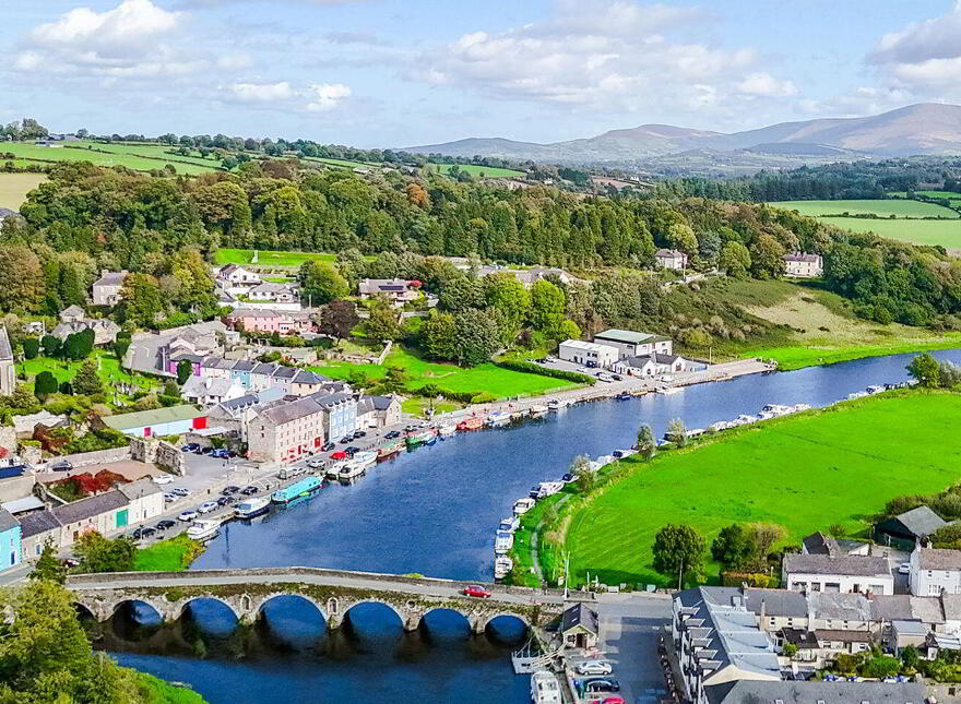 Cedar Heights, Fair Green, Graiguenamanagh, Kilkenny Town, R95K6V0