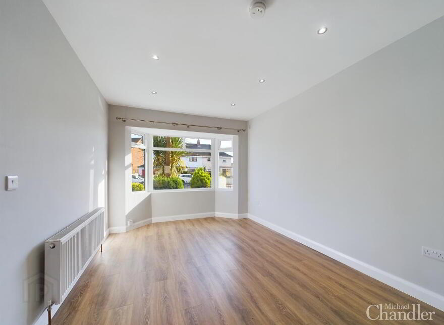 176 Grand Parade, Belfast, BT5 5PE