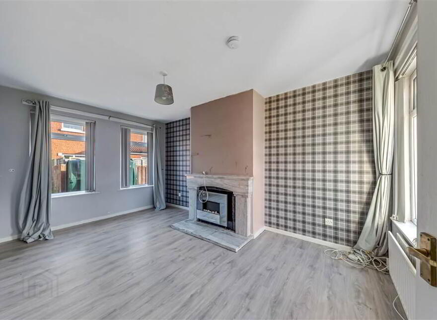 20 Aitnamona Crescent, Belfast, BT11 8PN