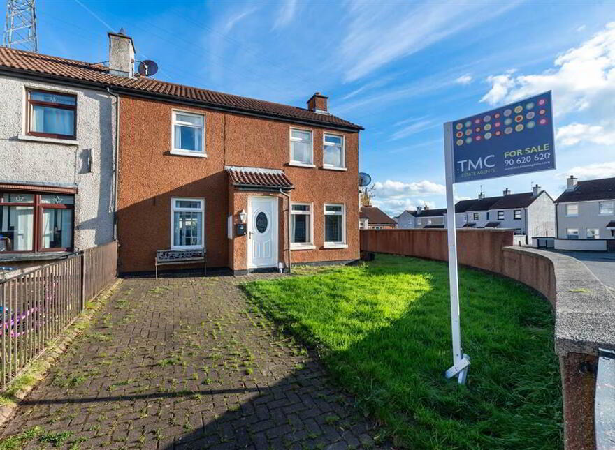 20 Aitnamona Crescent, Belfast, BT11 8PN