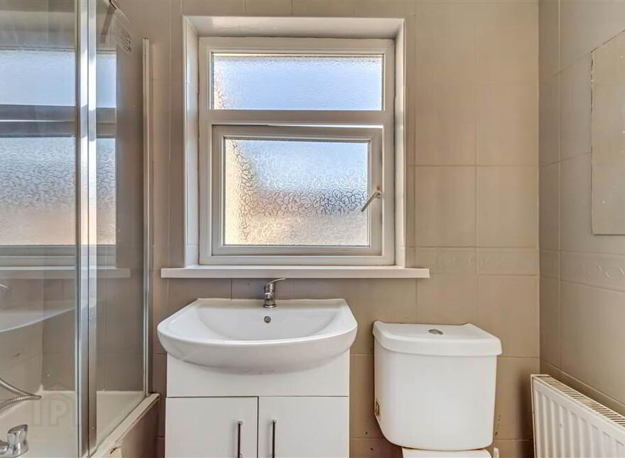 20 Aitnamona Crescent, Belfast, BT11 8PN