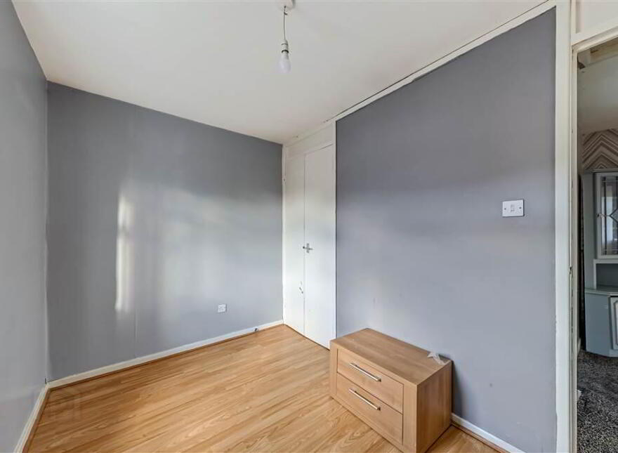 20 Aitnamona Crescent, Belfast, BT11 8PN