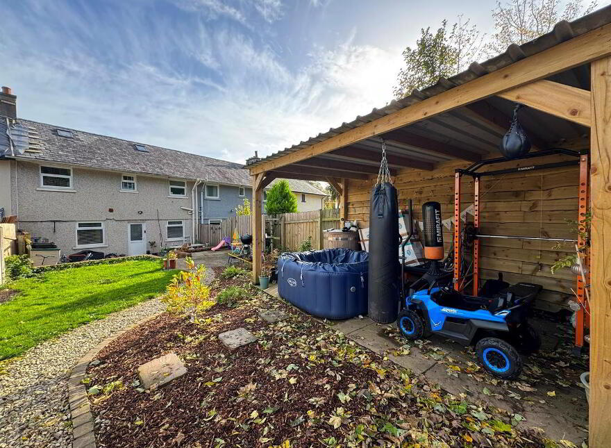 10 Ypres Park, Station Road, Newtownabbey, BT37 0BP