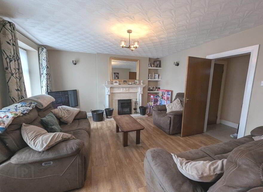 16 Kilrea Road, Swatragh, BT46 5QF