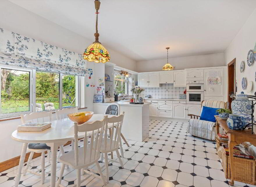 8 The Manor, Model Farm, Model Farm Road, T12YX8R
