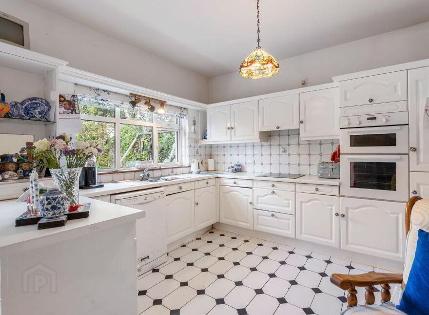 8 The Manor, Model Farm, Model Farm Road, T12YX8R