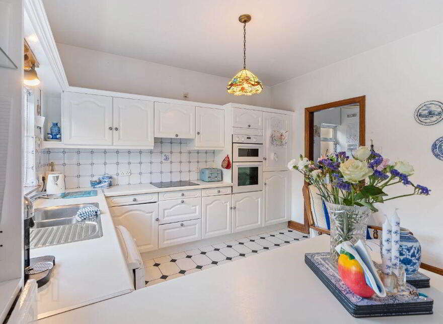 8 The Manor, Model Farm, Model Farm Road, T12YX8R