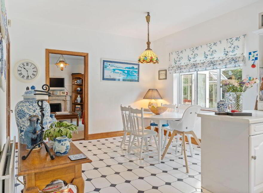 8 The Manor, Model Farm, Model Farm Road, T12YX8R