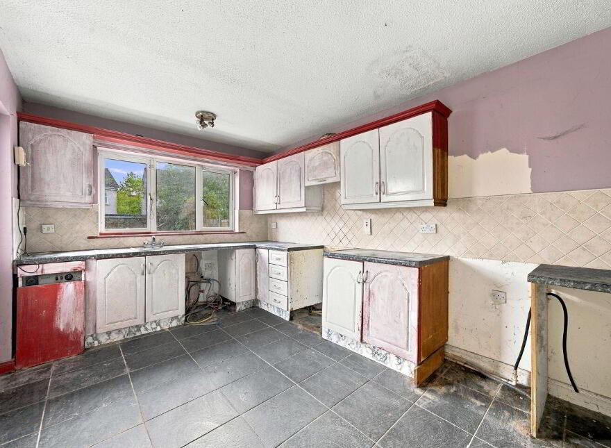 38 The Curragh Plains, Kildare, R51YW68