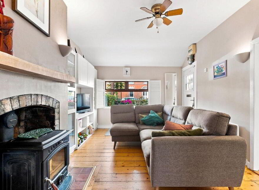 3 Connaught Parade, Phibsborough, Phibsborough, D07E043
