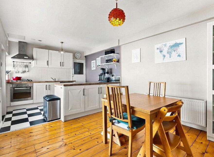 3 Connaught Parade, Phibsborough, Phibsborough, D07E043