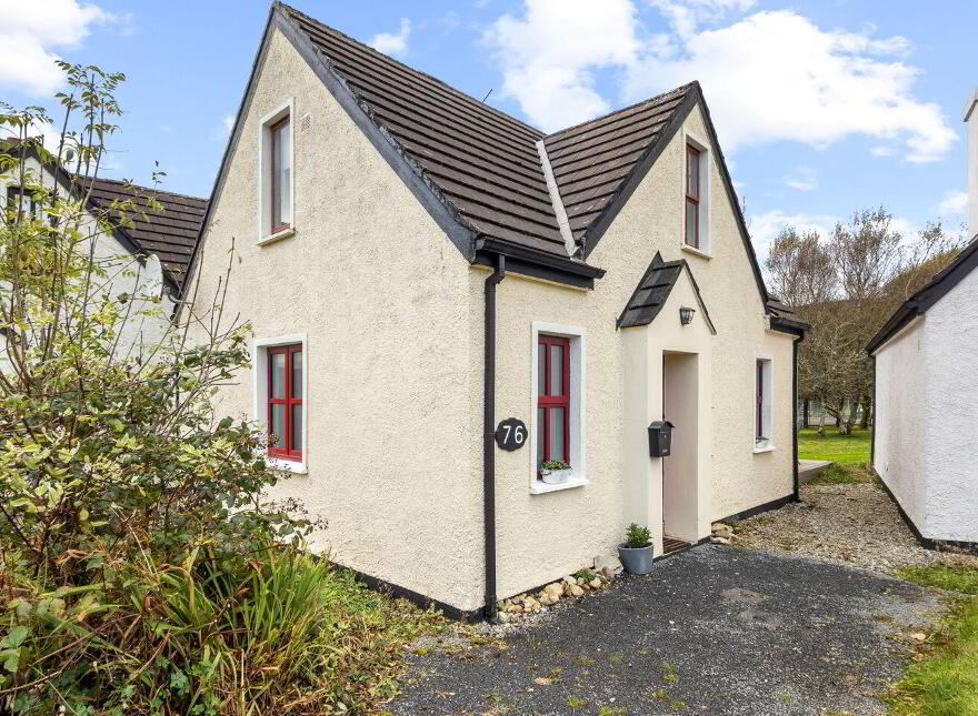 76 Clifden Glen, Clifden, H71D611