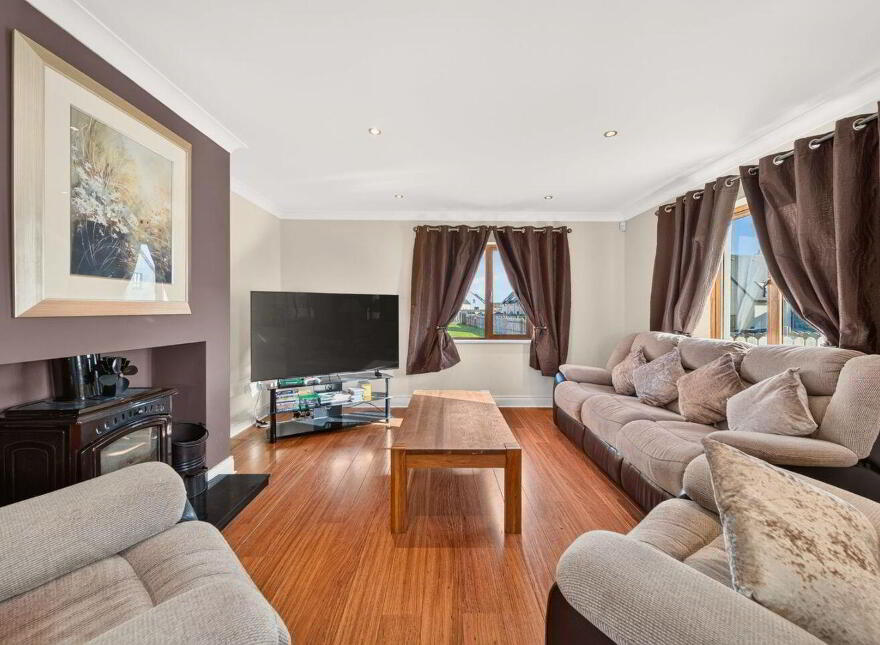 C77 Cahermore Holiday Village, Enniscrone, F26P276