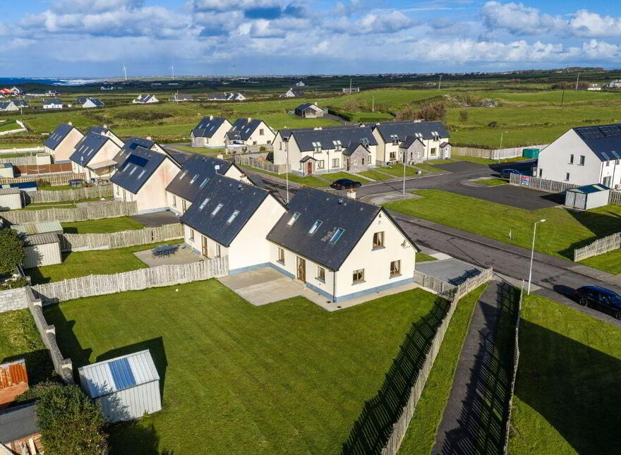 C77 Cahermore Holiday Village, Enniscrone, F26P276