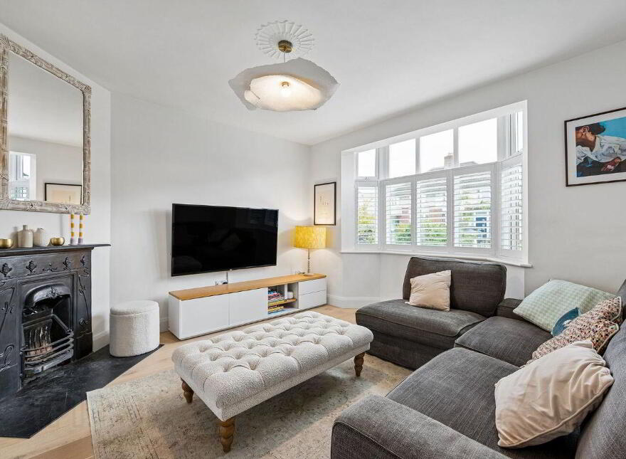 13 Annaville Park, Dundrum Road, Churchtown, Churchtown, D14KR68