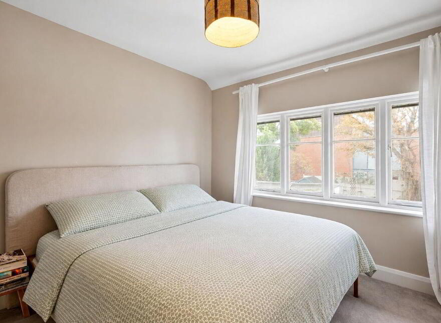 13 Annaville Park, Dundrum Road, Churchtown, Churchtown, D14KR68