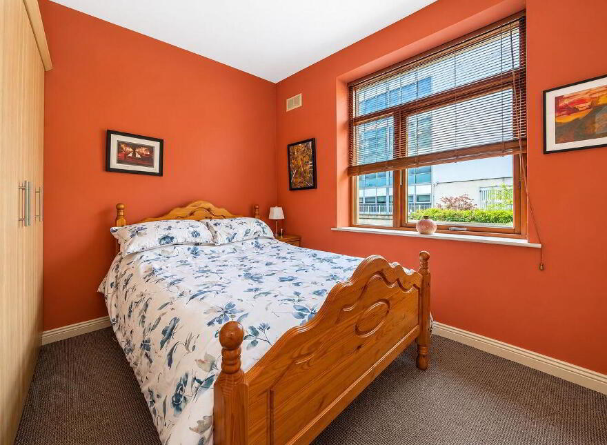 Block E, 212 Castleforbes Square, Ifsc, Ifsc, D01R667
