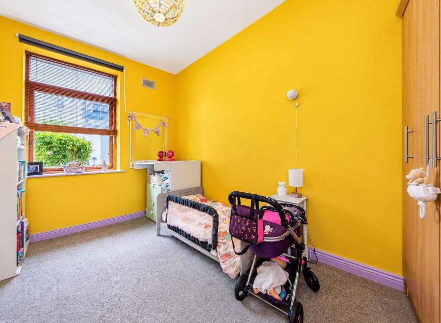 Block E, 212 Castleforbes Square, Ifsc, Ifsc, D01R667