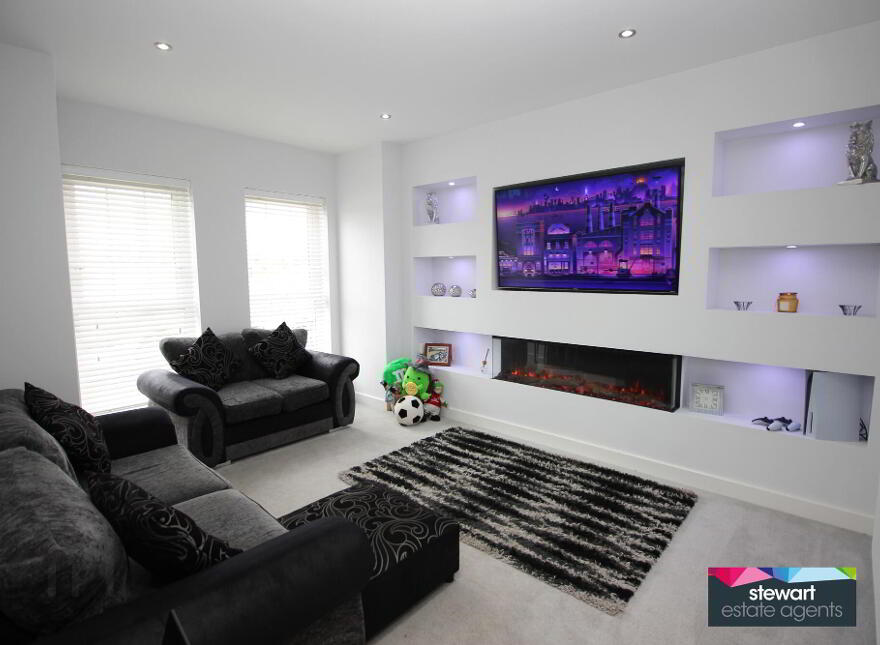 67 South Lake Park, Craigavon, BT64 1BE
