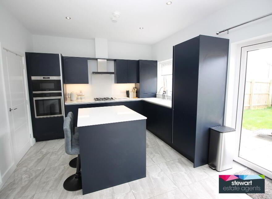 67 South Lake Park, Craigavon, BT64 1BE