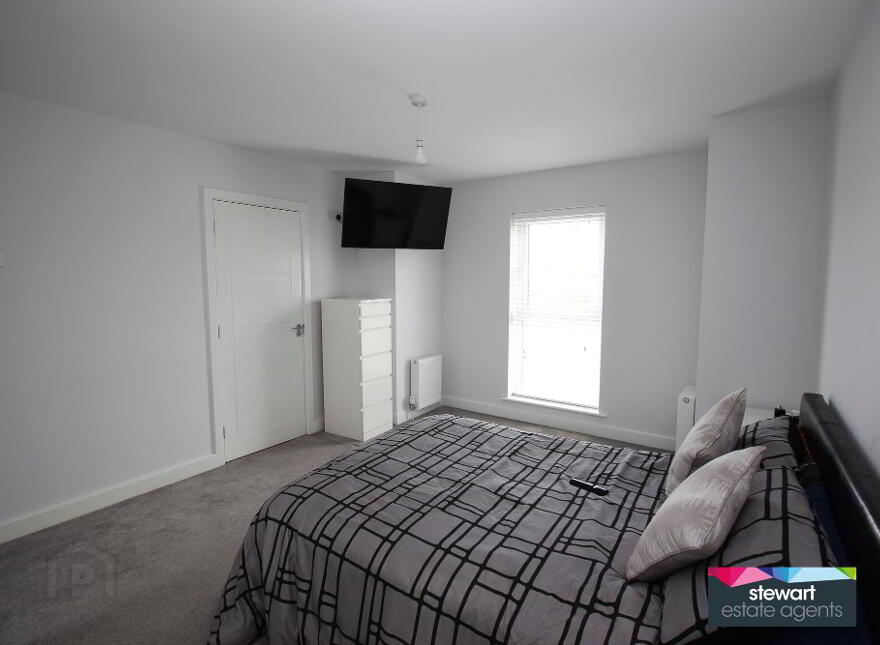 67 South Lake Park, Craigavon, BT64 1BE