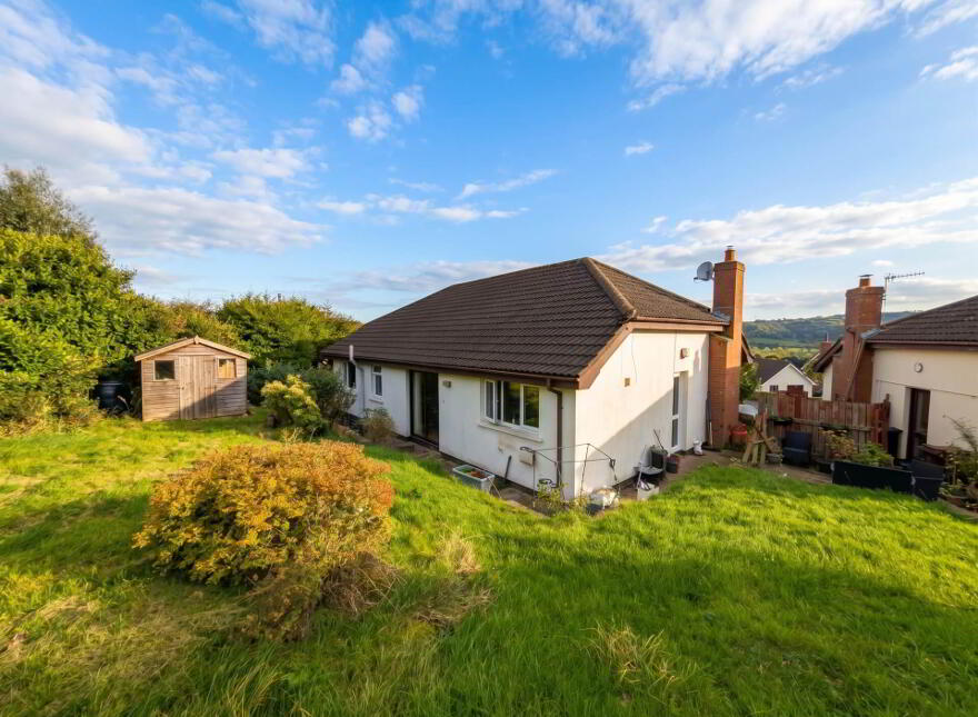 20 Fairview Avenue, Whitehead, Carrickfergus, BT38 9NU